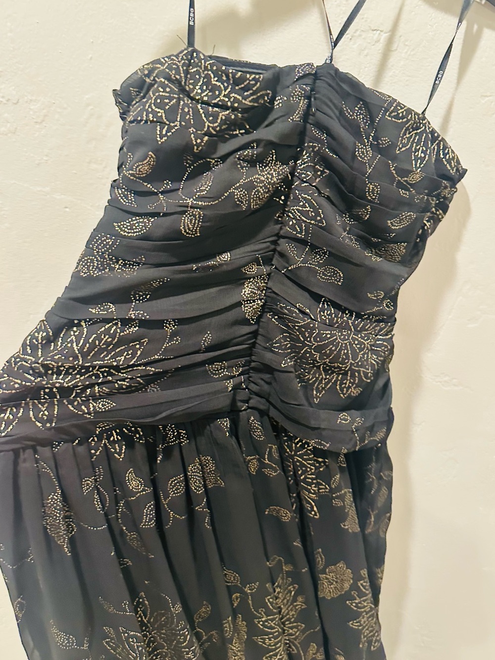 NWT BCBG Foil Pleated Strapless Maxi Dress Size 10 Black & Gold Sheer - Picture 10 of 12